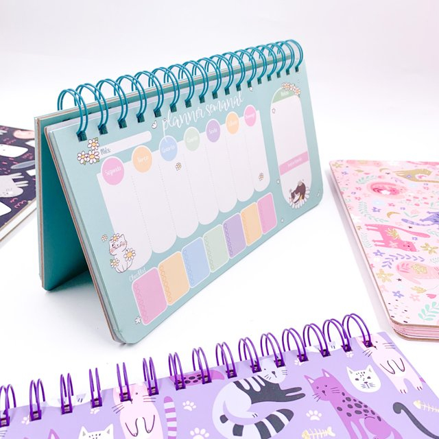 Planner Semanal de Mesa com Espiral Gatinhos 23,2x12,2cm
