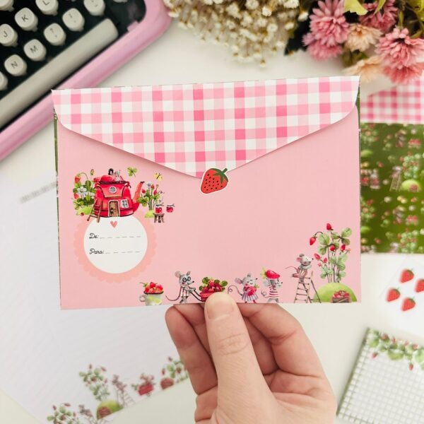 Kit Papeis de Carta com Envelopes La Palomita - Fazenda de Morangos