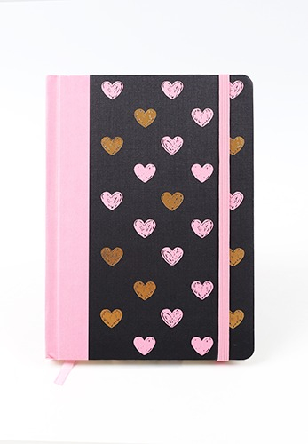 CADERNO LOVESKINE BLACK HEART CAPA DURA 96FLS (142X205MM)